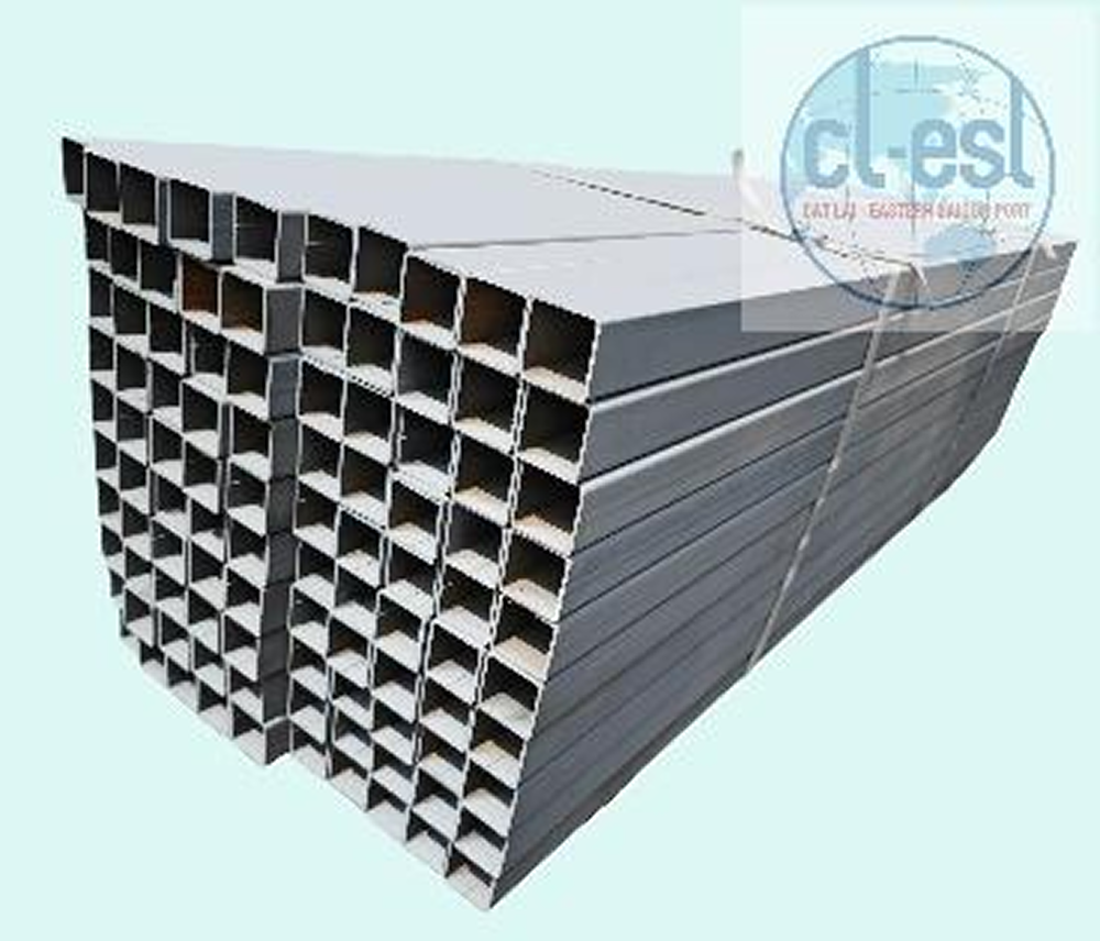 Đà dọc trên container 3X60X60X5702